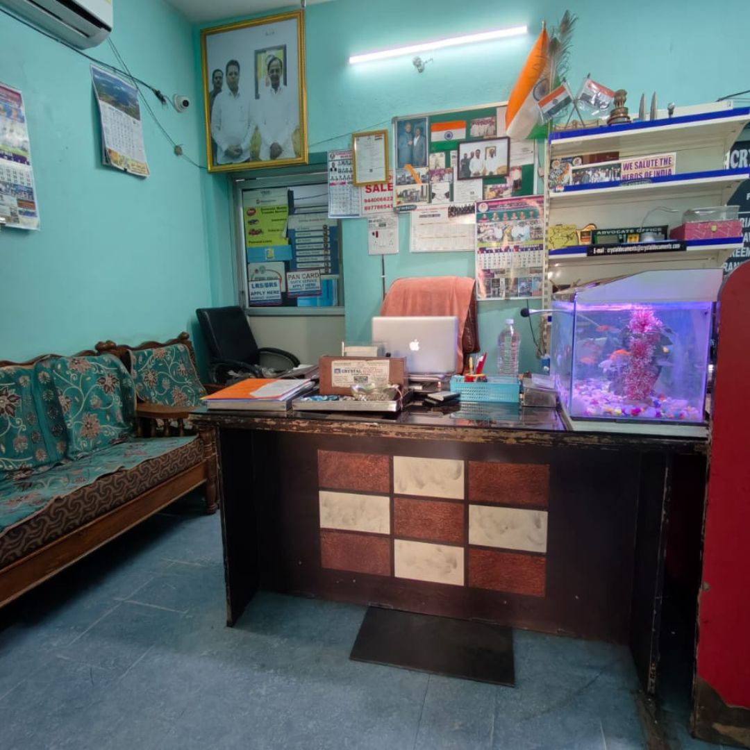 Healthy Hugs Logo (1).pdf (22)